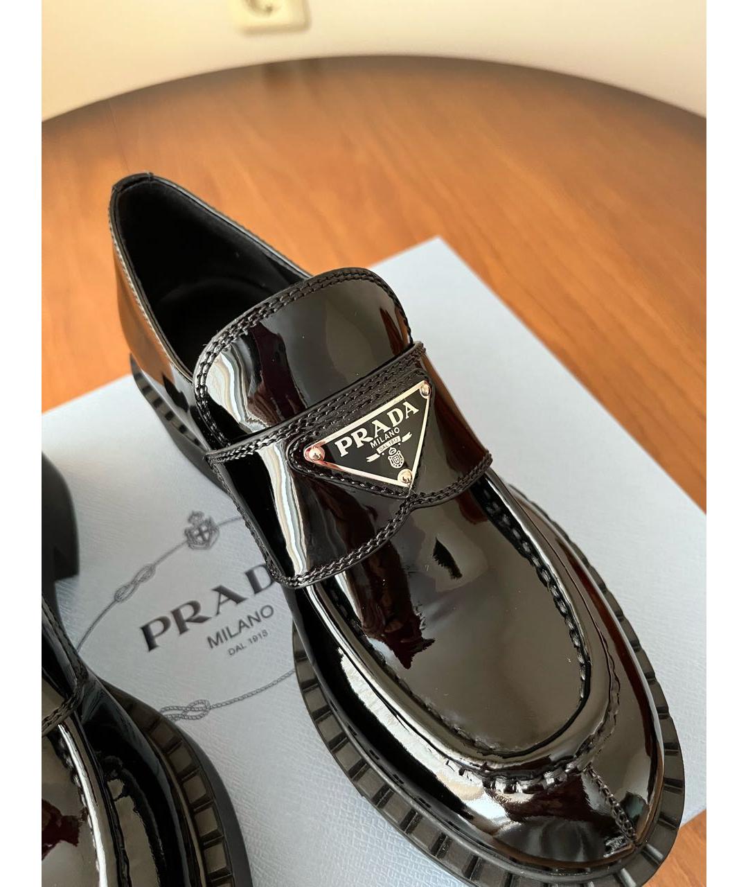 PRADA Черные кожаные лоферы, фото 4