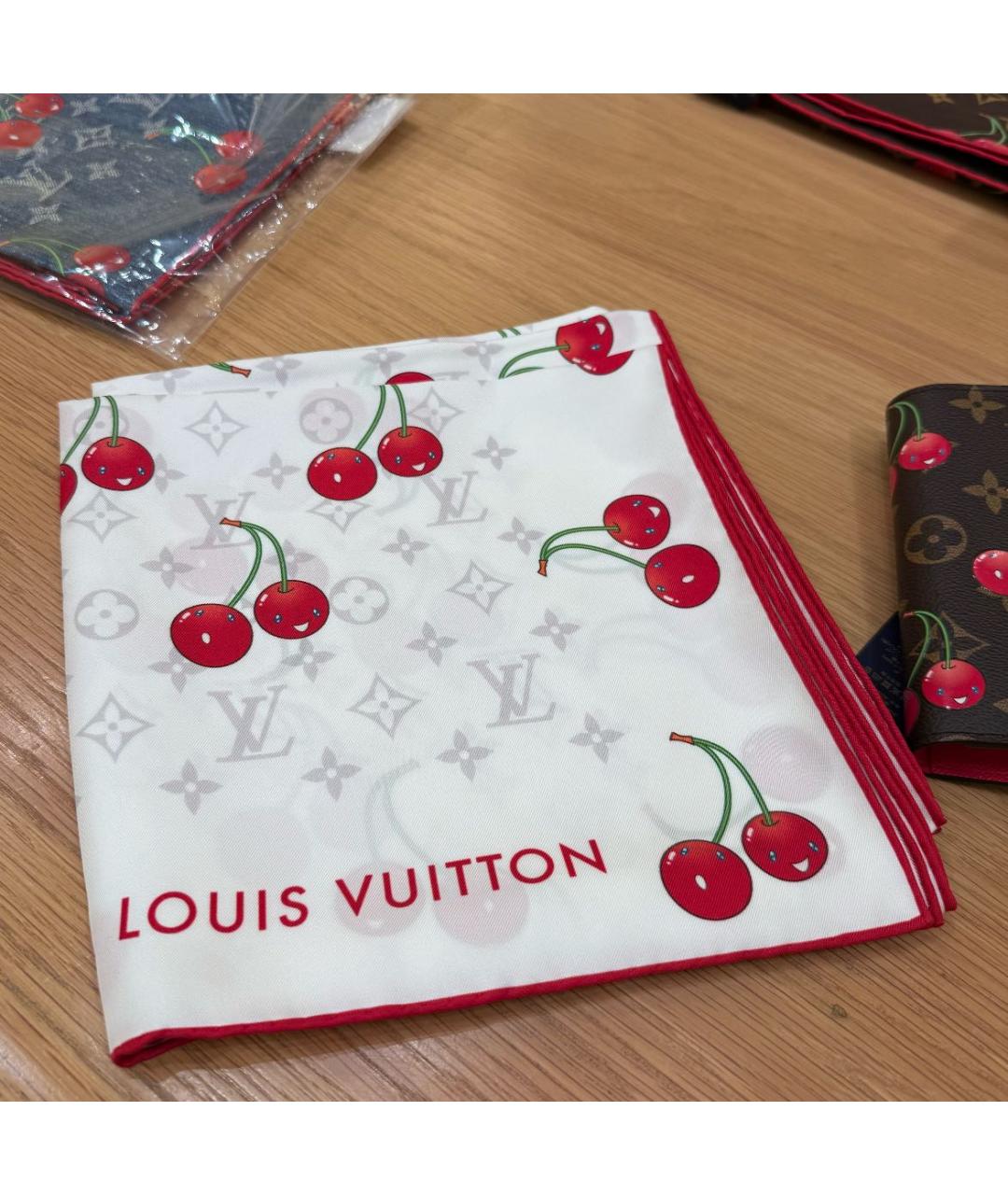 LOUIS VUITTON Мульти шелковый платок, фото 3