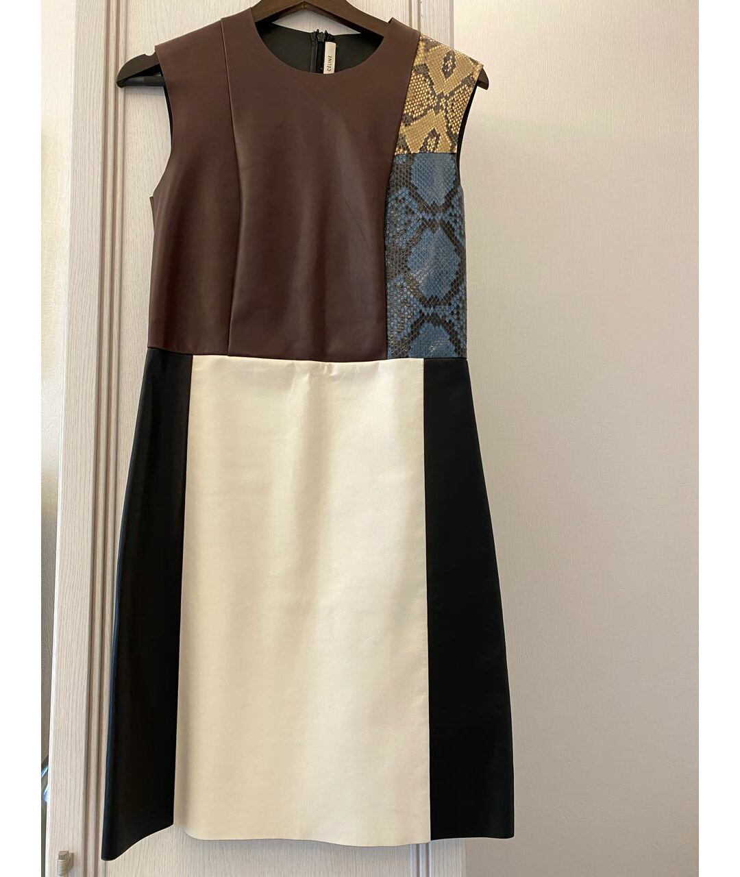 CELINE Бордовое кожаное повседневное платье, фото 9