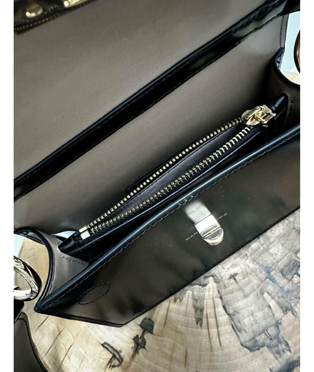 MARC JACOBS Черная сумка с короткими ручками из лакированной кожи, фото 4