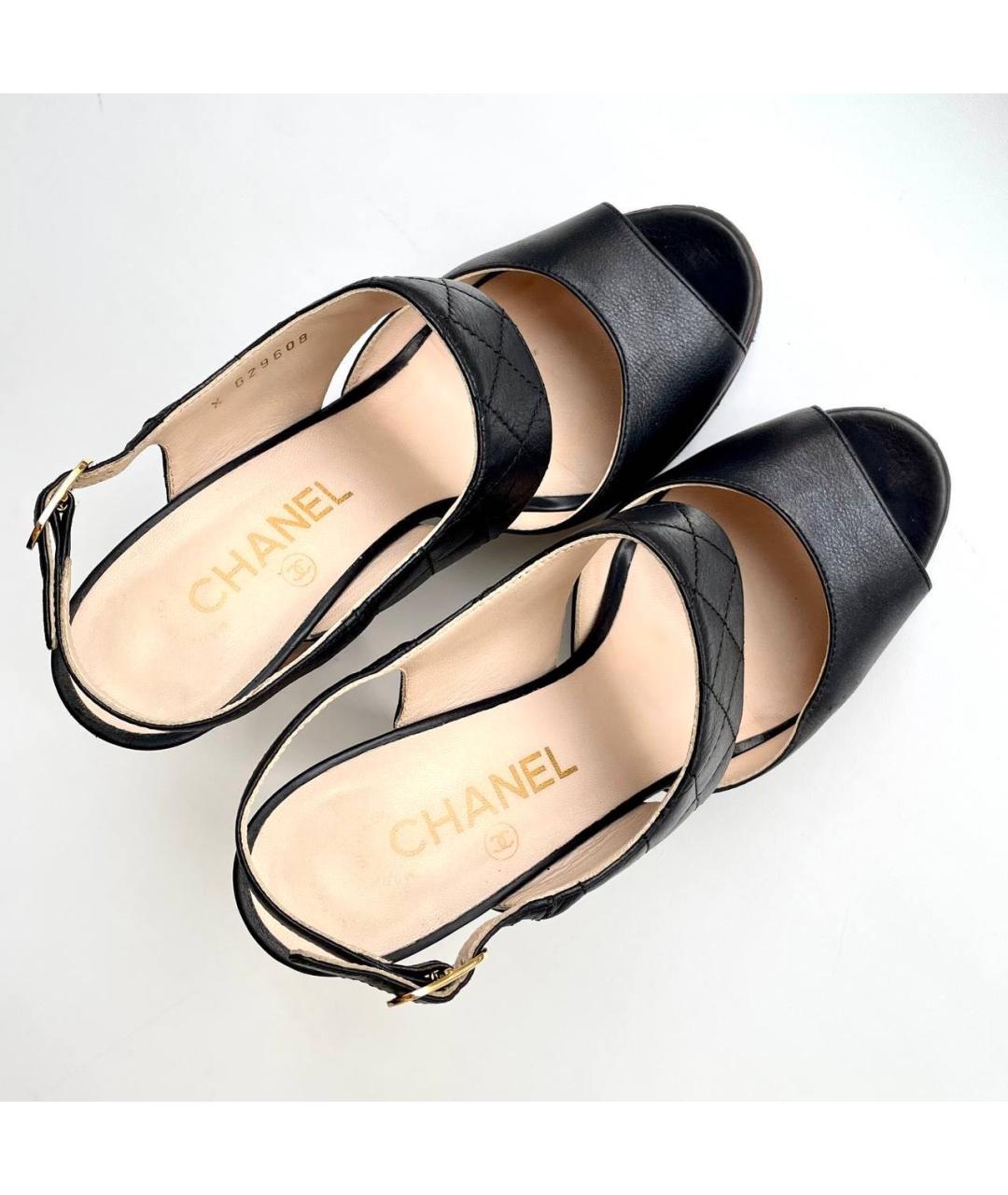 CHANEL Черные кожаные босоножки, фото 5