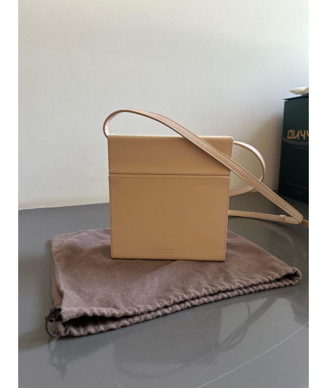 BOTTEGA VENETA Бежевая кожаная сумка через плечо, фото 3