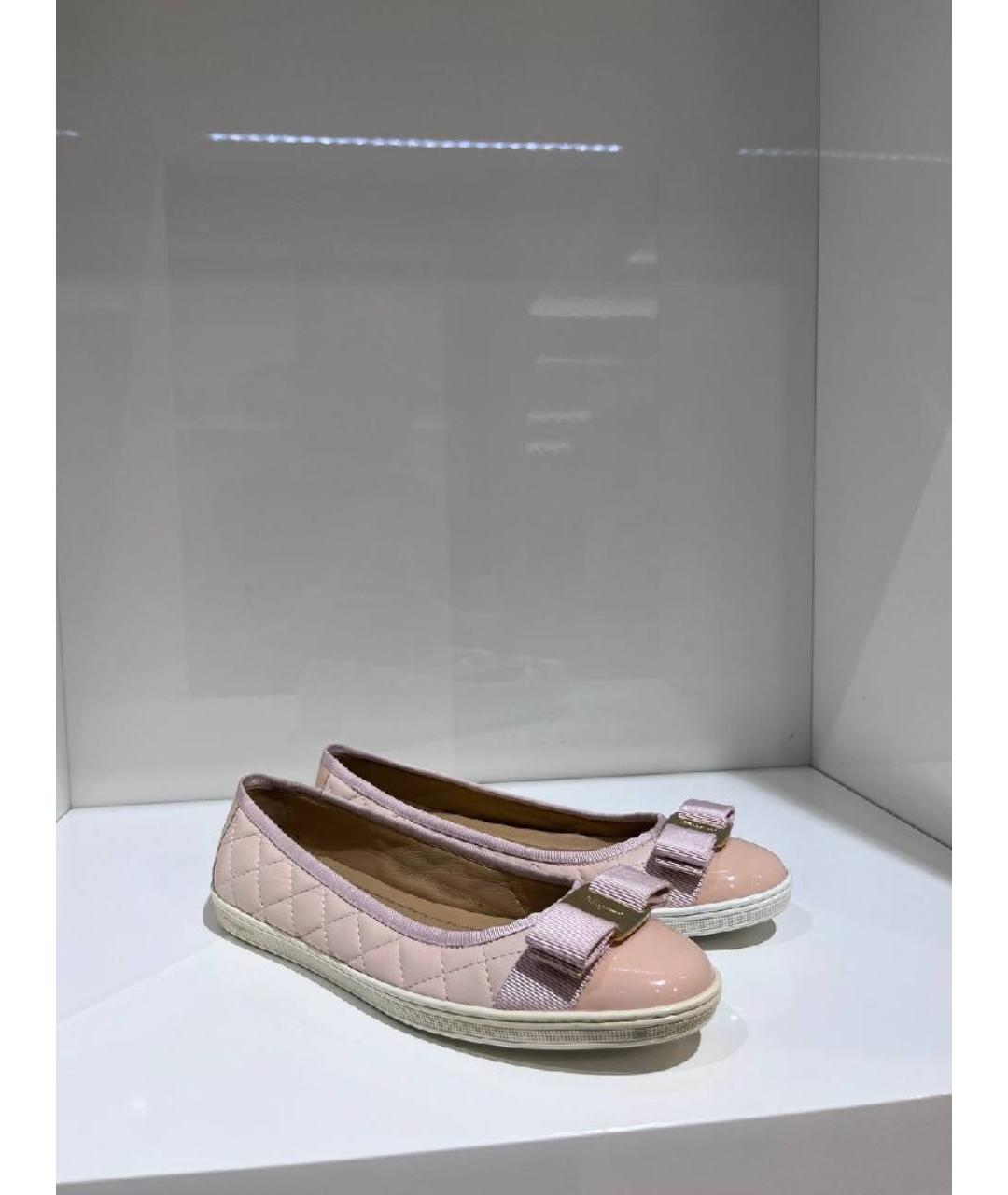 FERRAGAMO Бежевые балетки, фото 3