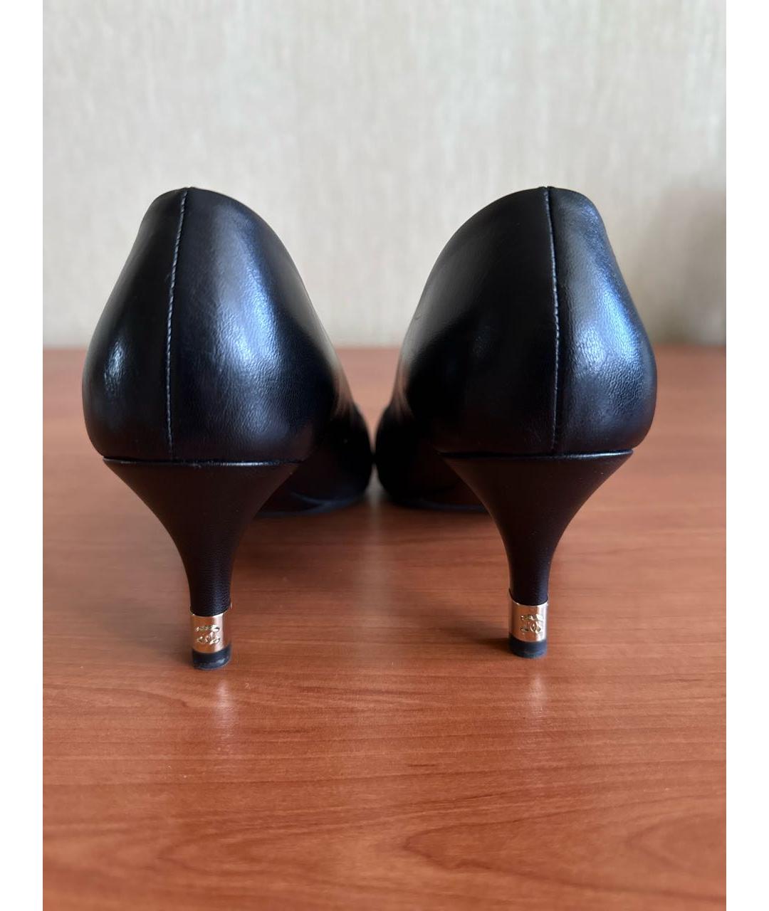 CHANEL Черные кожаные лодочки на низком каблуке, фото 4