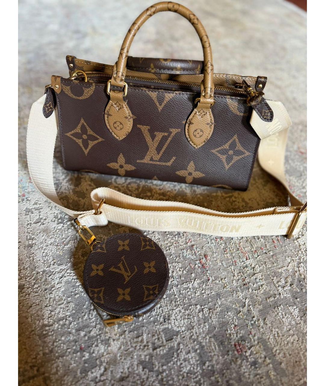 LOUIS VUITTON Коричневая сумка с короткими ручками, фото 2