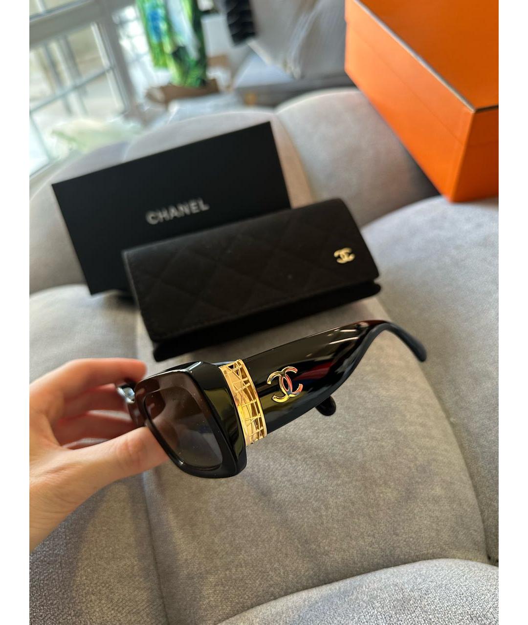 CHANEL Черные пластиковые солнцезащитные очки, фото 3