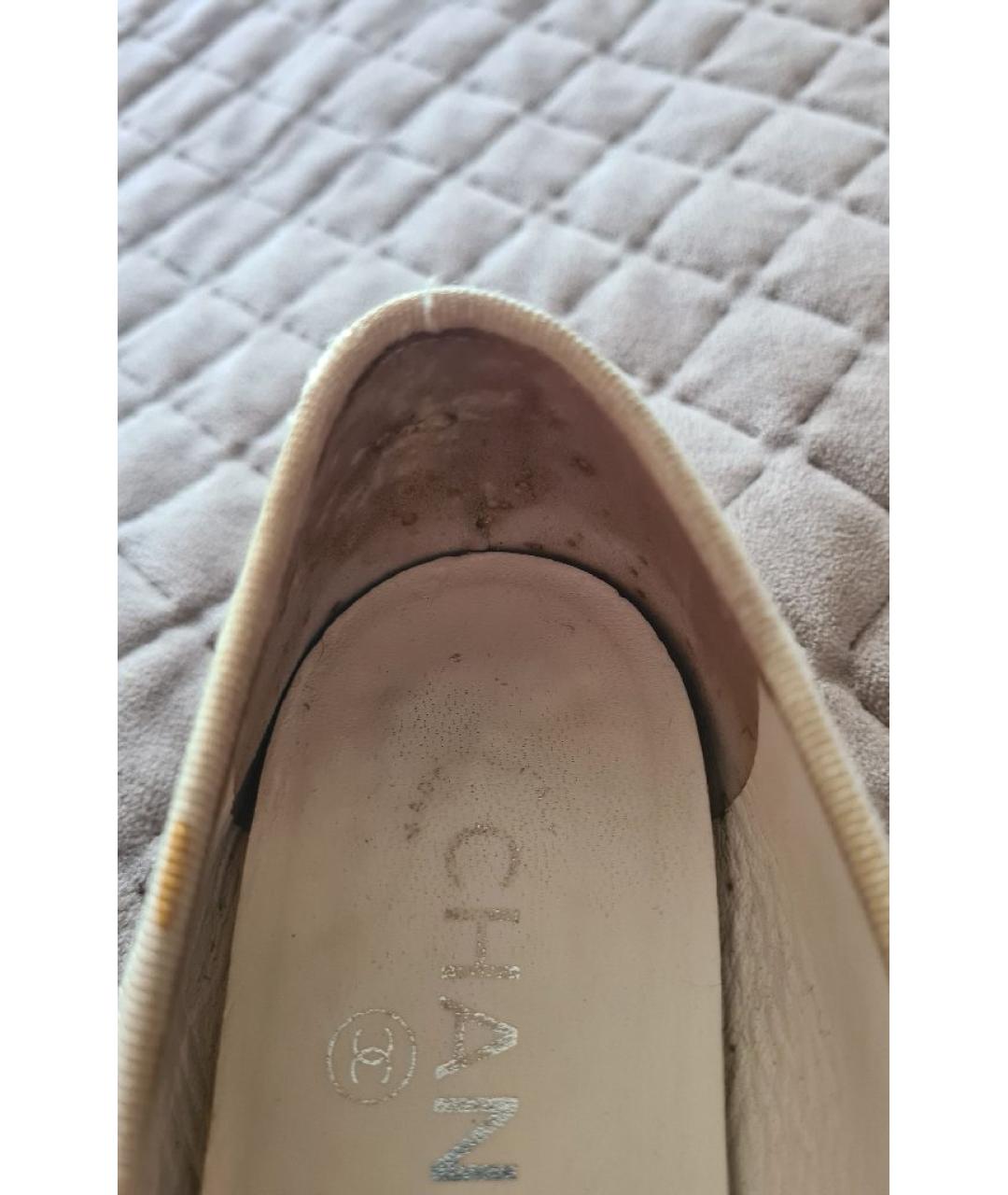 CHANEL Белые кожаные балетки, фото 5