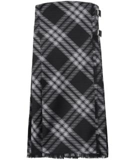 BURBERRY Повседневное платье