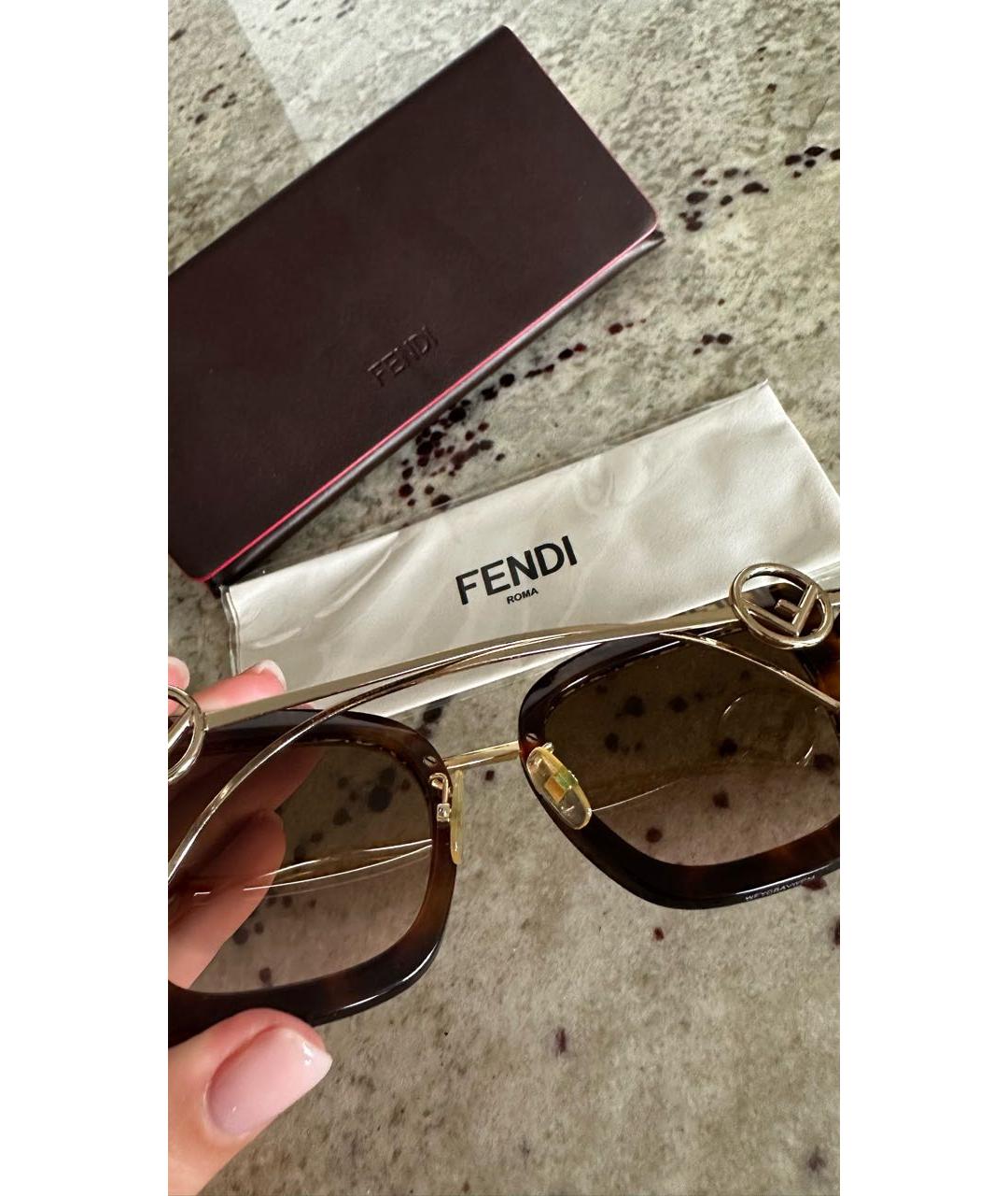FENDI Коричневые пластиковые солнцезащитные очки, фото 5