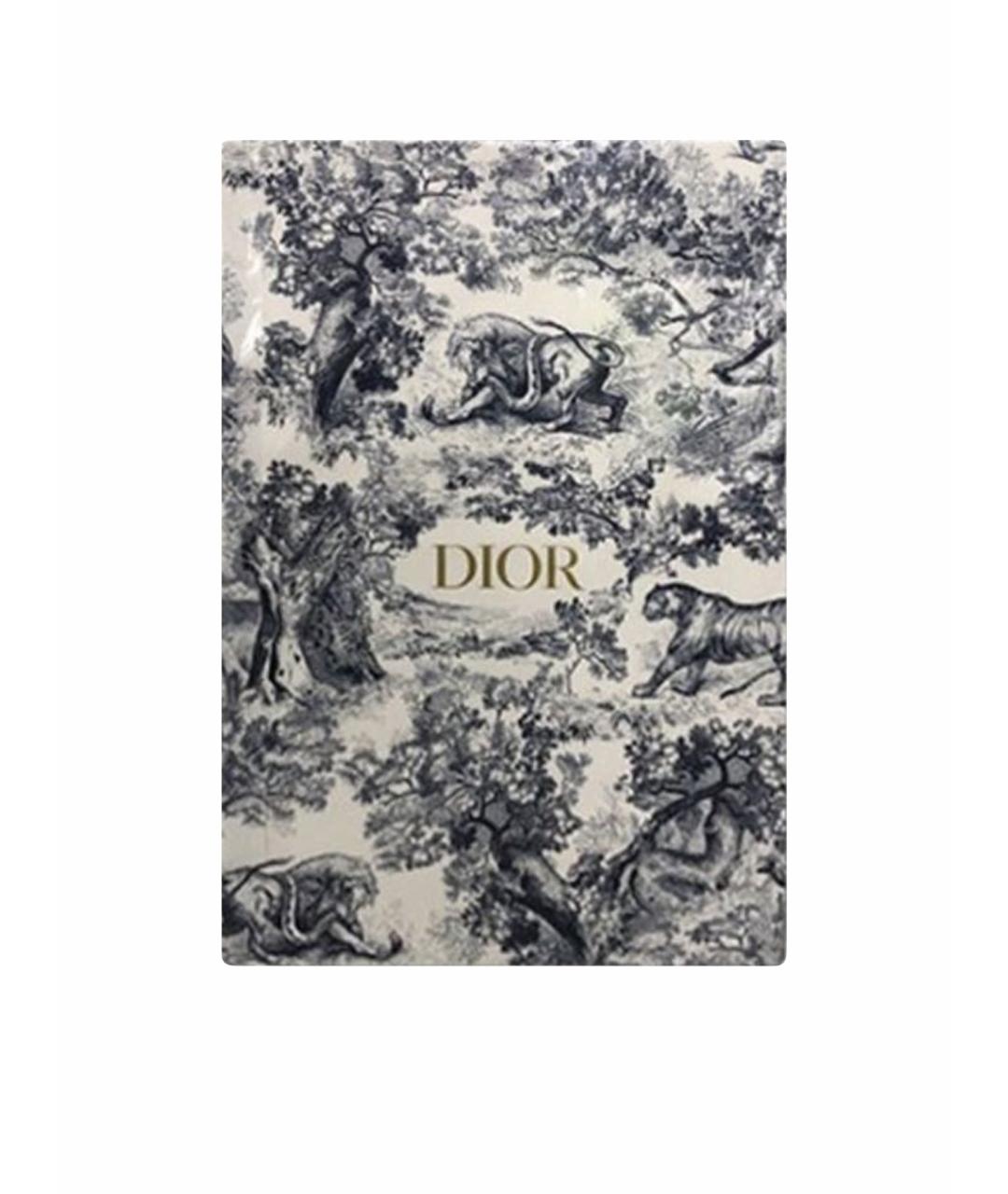 CHRISTIAN DIOR Книга, фото 1