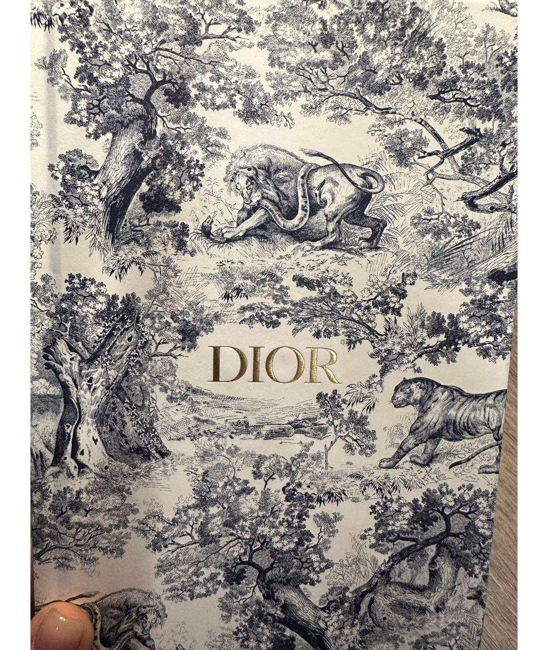 CHRISTIAN DIOR Книга, фото 4