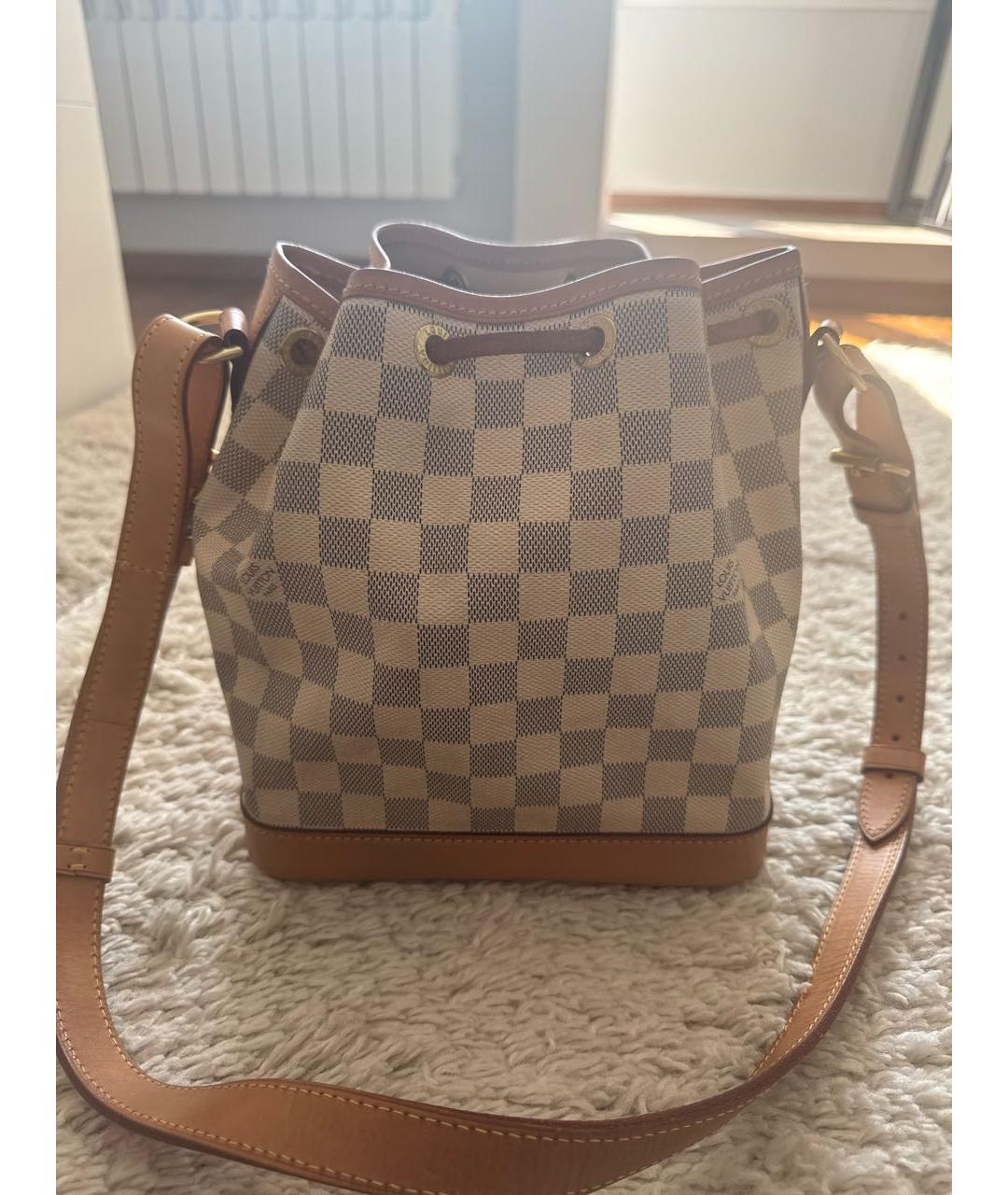 LOUIS VUITTON Белая сумка через плечо, фото 3