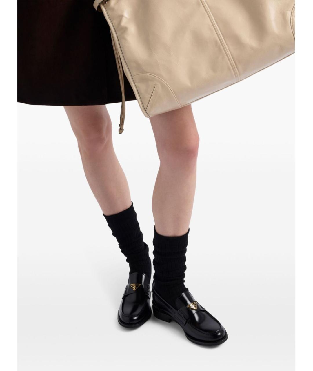 PRADA Черные кожаные лоферы, фото 2