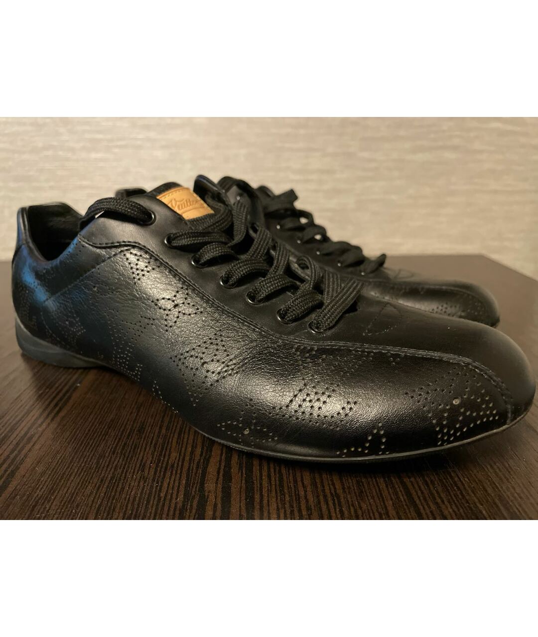 LOUIS VUITTON PRE-OWNED Черные кожаные кроссовки, фото 8