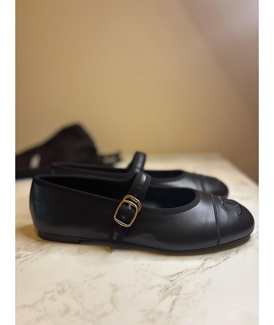 CHANEL Черные кожаные балетки, фото 5