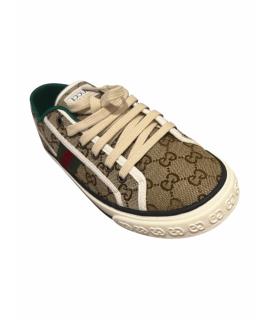 GUCCI Низкие кроссовки / кеды