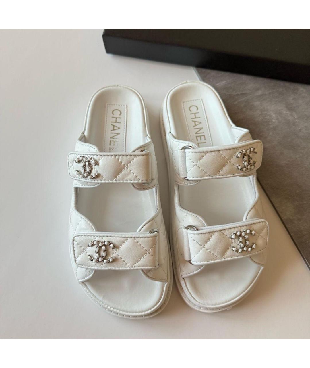 CHANEL Белые кожаные сандалии, фото 3