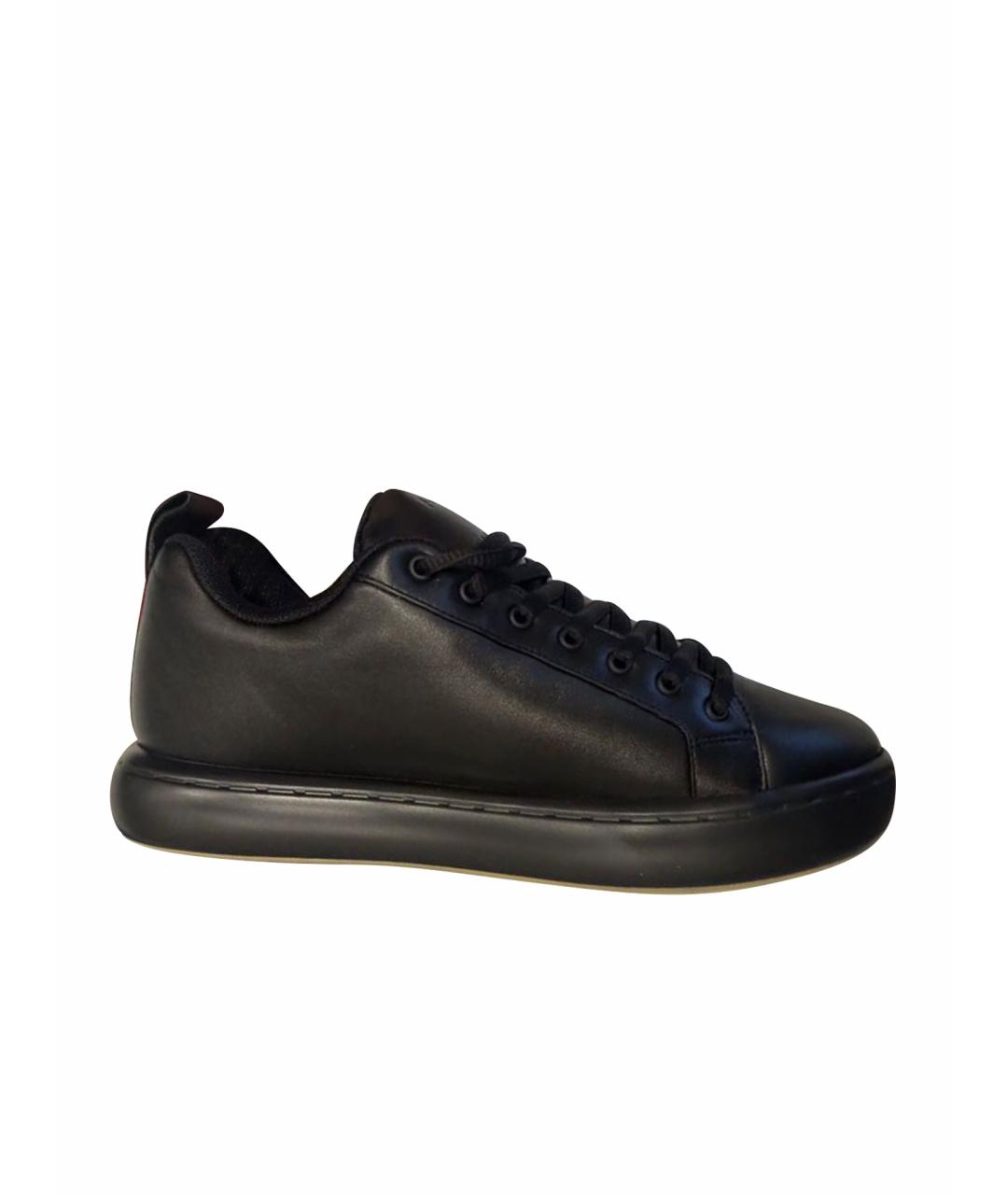 BOTTEGA VENETA Черные кожаные низкие кроссовки / кеды, фото 1