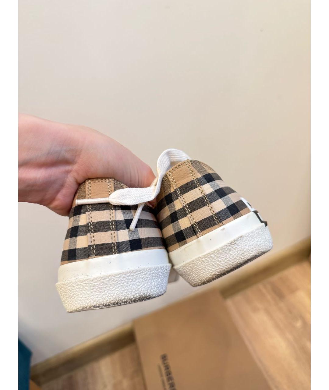 BURBERRY Бежевые текстильные кеды, фото 4