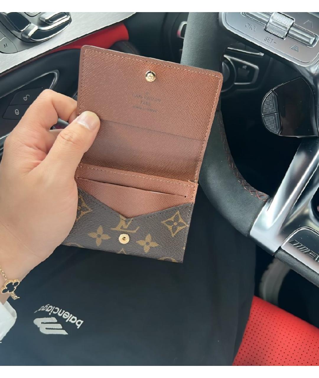 LOUIS VUITTON Коричневый кожаный кардхолдер, фото 8
