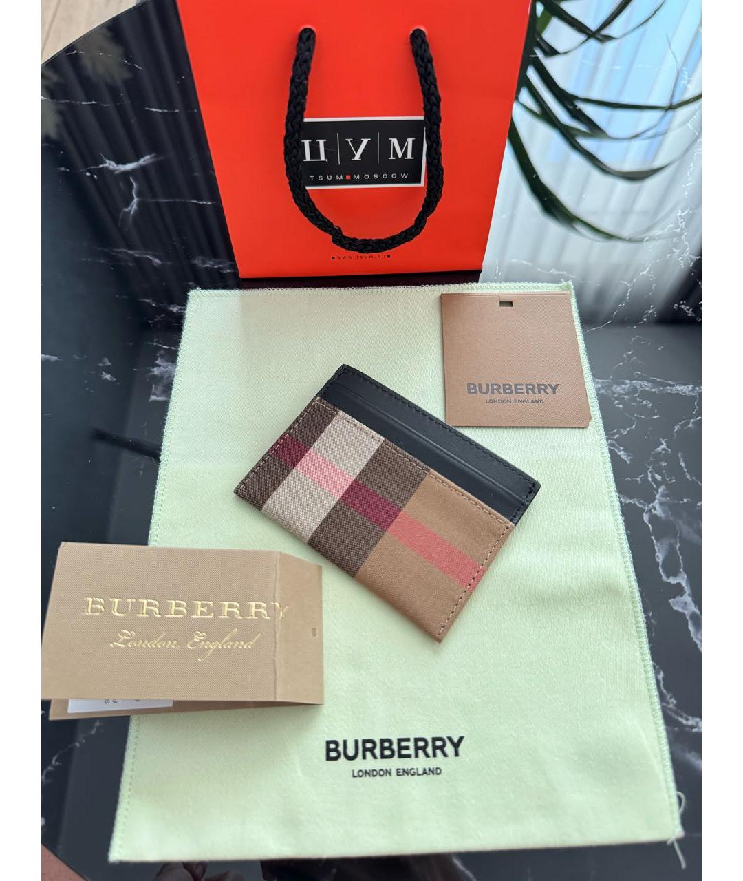 BURBERRY Коричневая кожаная визитница, фото 2