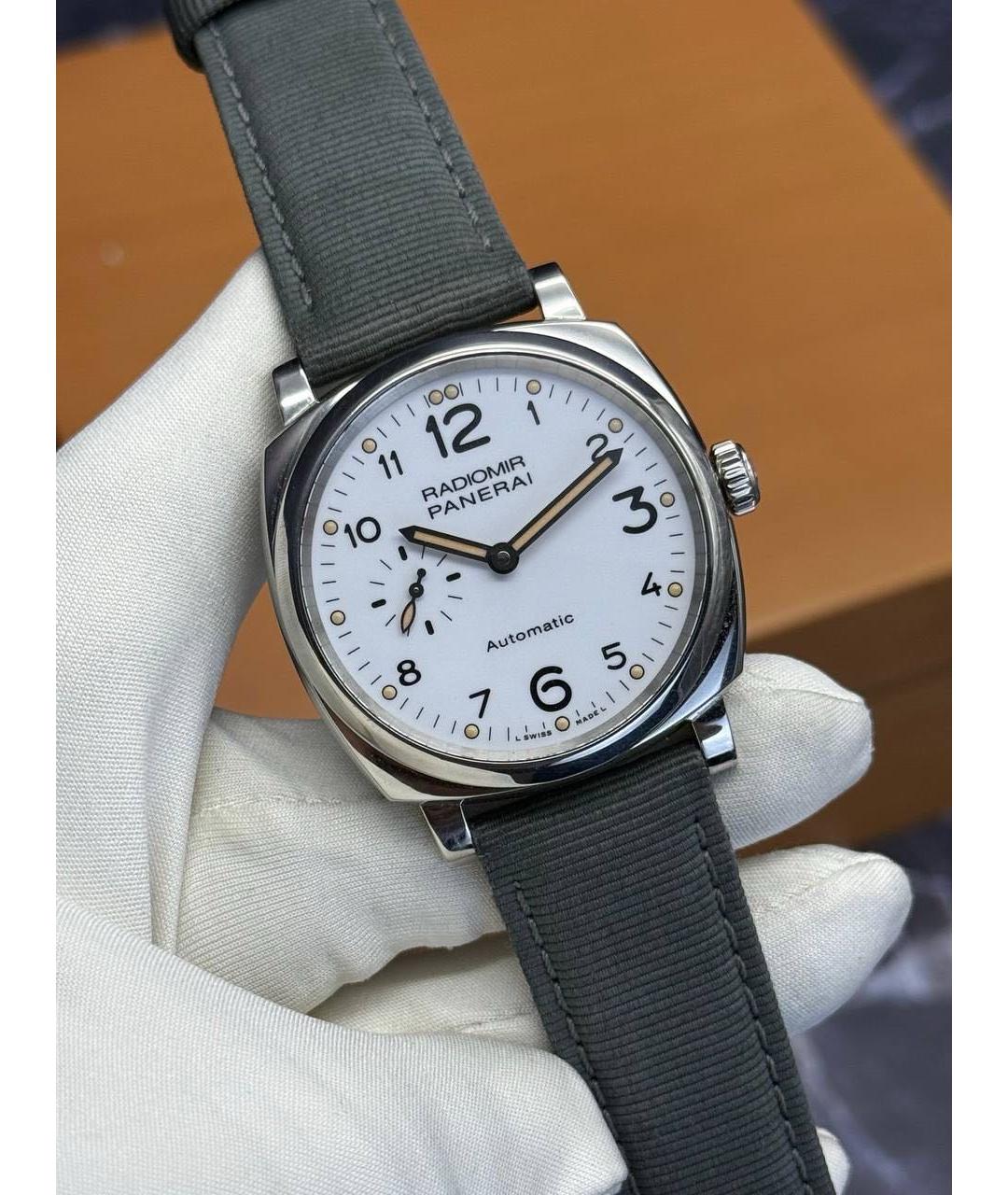 PANERAI Белые металлические часы, фото 6