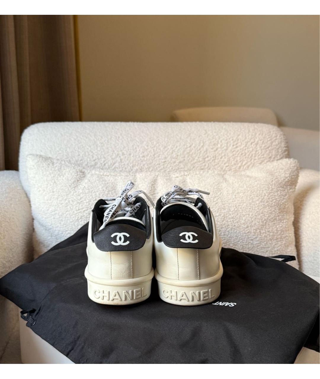 CHANEL Белые кожаные кеды, фото 5