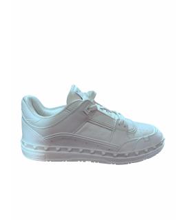 VALENTINO Низкие кроссовки / кеды