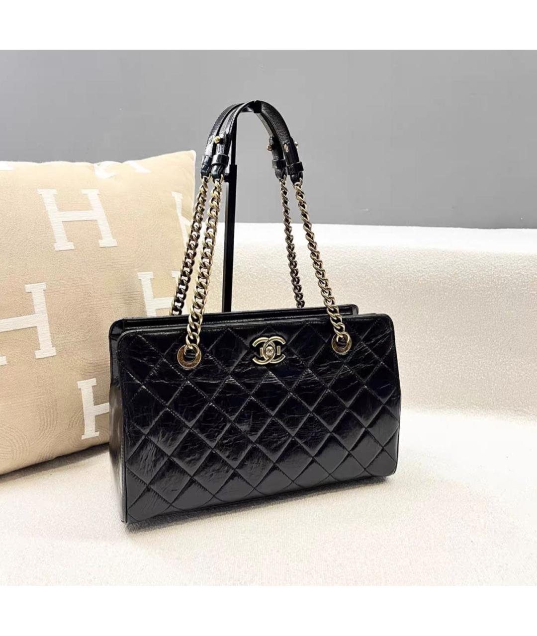 CHANEL Черная кожаная сумка тоут, фото 6