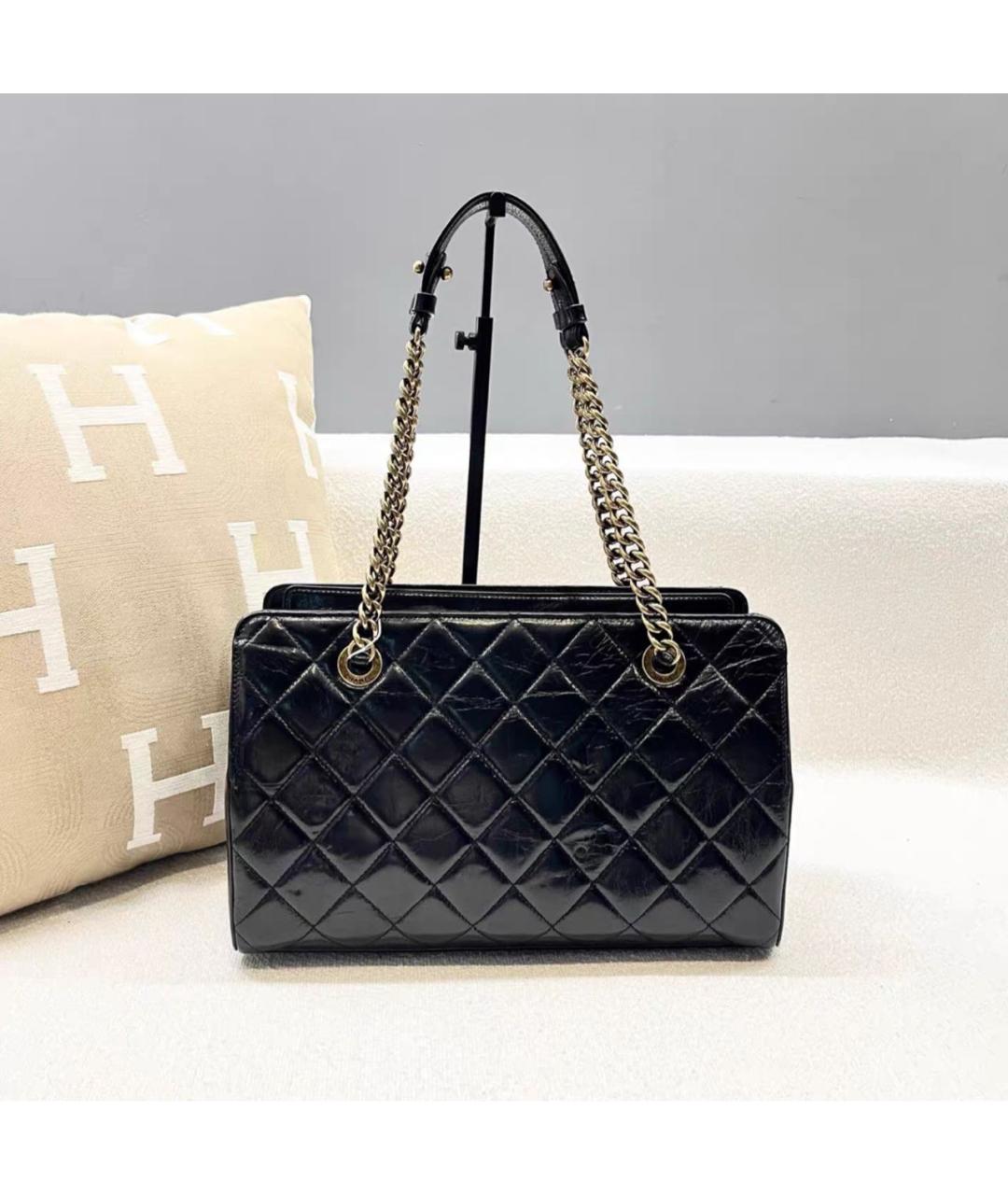 CHANEL Черная кожаная сумка тоут, фото 3