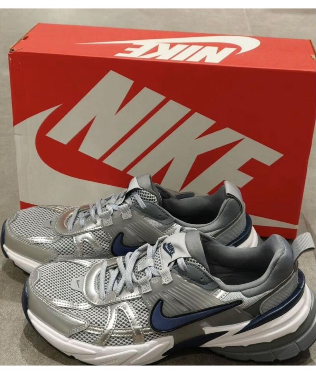 NIKE Серебряные текстильные низкие кроссовки / кеды, фото 6