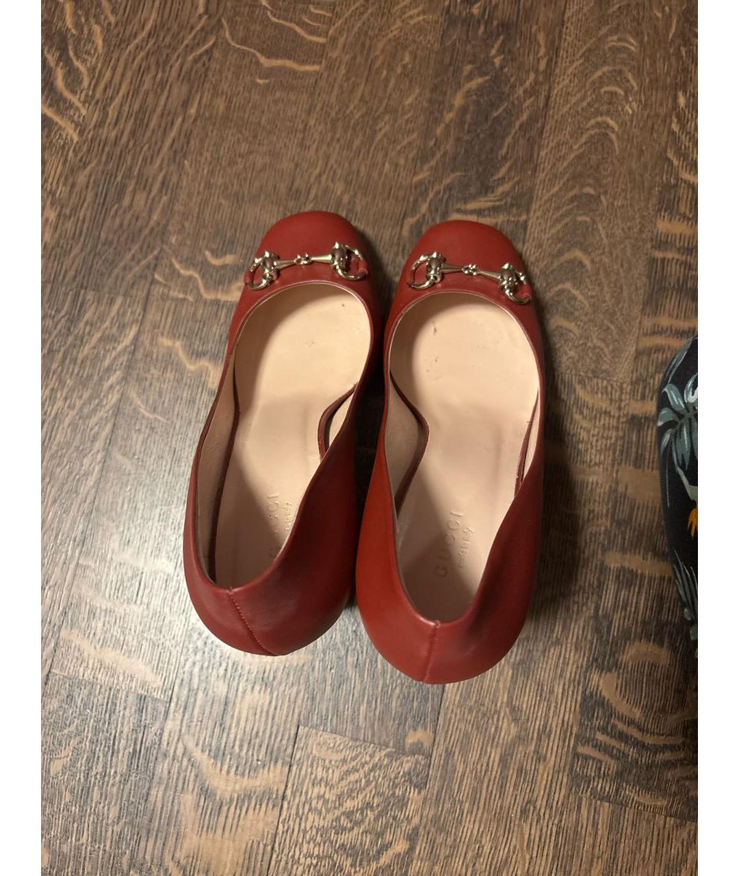 GUCCI Бордовые кожаные туфли, фото 3