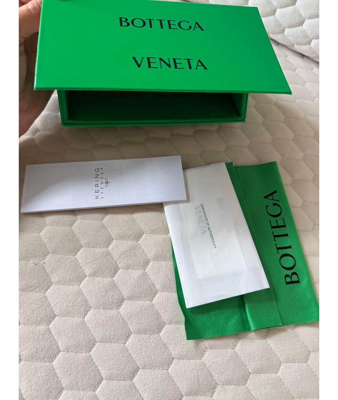 BOTTEGA VENETA Черные пластиковые солнцезащитные очки, фото 5
