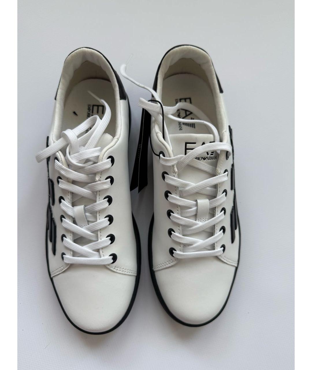 EMPORIO ARMANI Белые кроссовки из лакированной кожи, фото 2