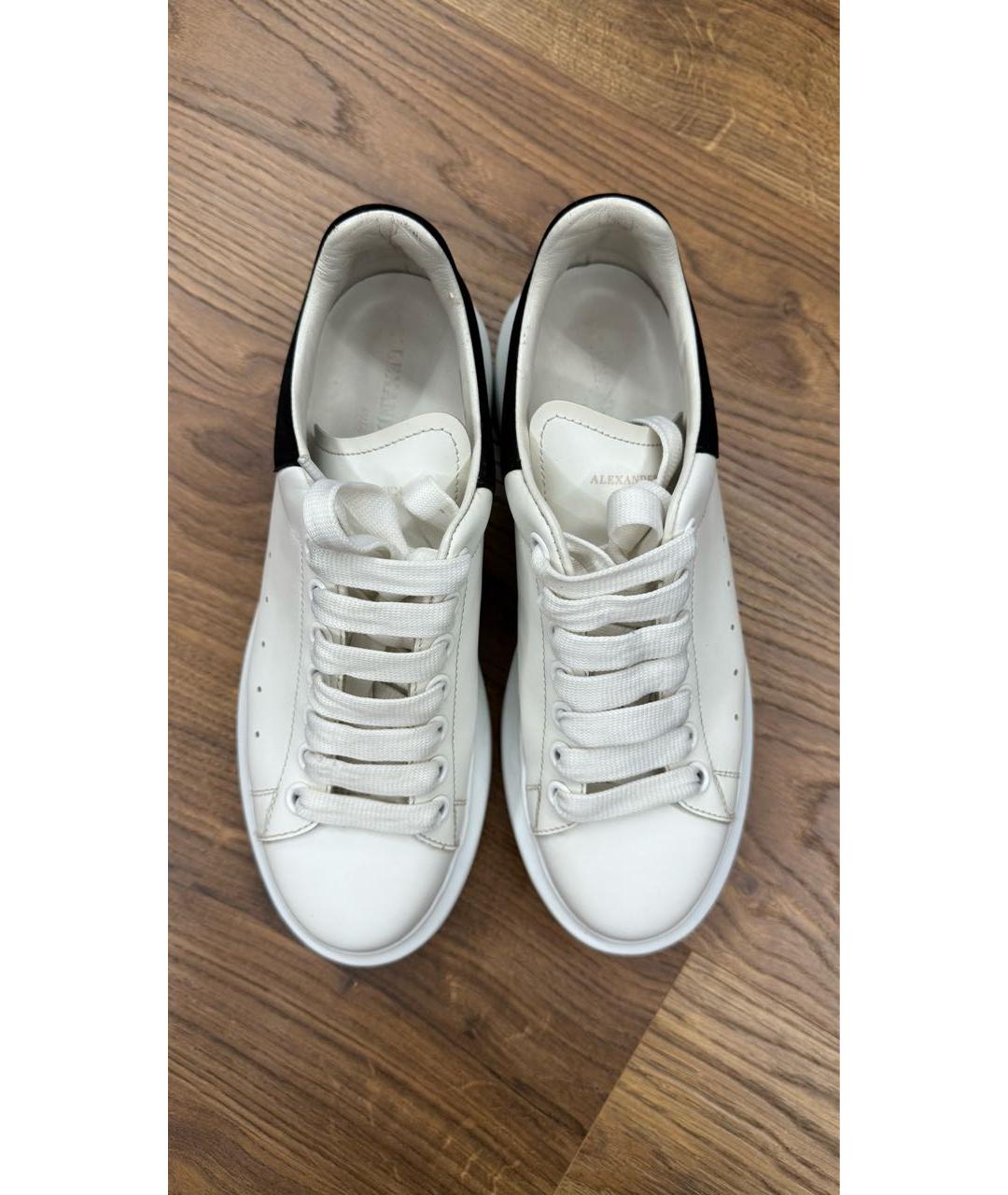 ALEXANDER MCQUEEN Белые кожаные кроссовки, фото 3