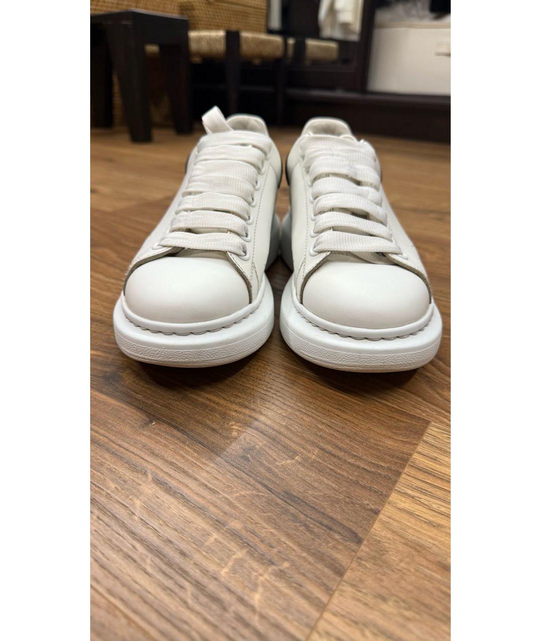 ALEXANDER MCQUEEN Белые кожаные кроссовки, фото 5