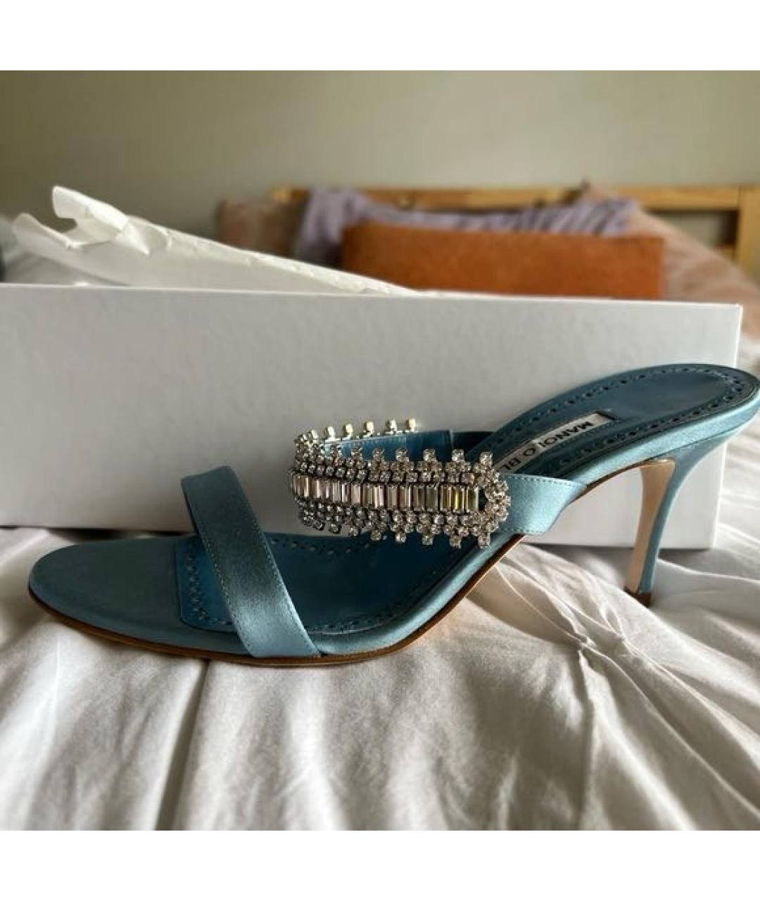 MANOLO BLAHNIK Голубые текстильные мюли, фото 6
