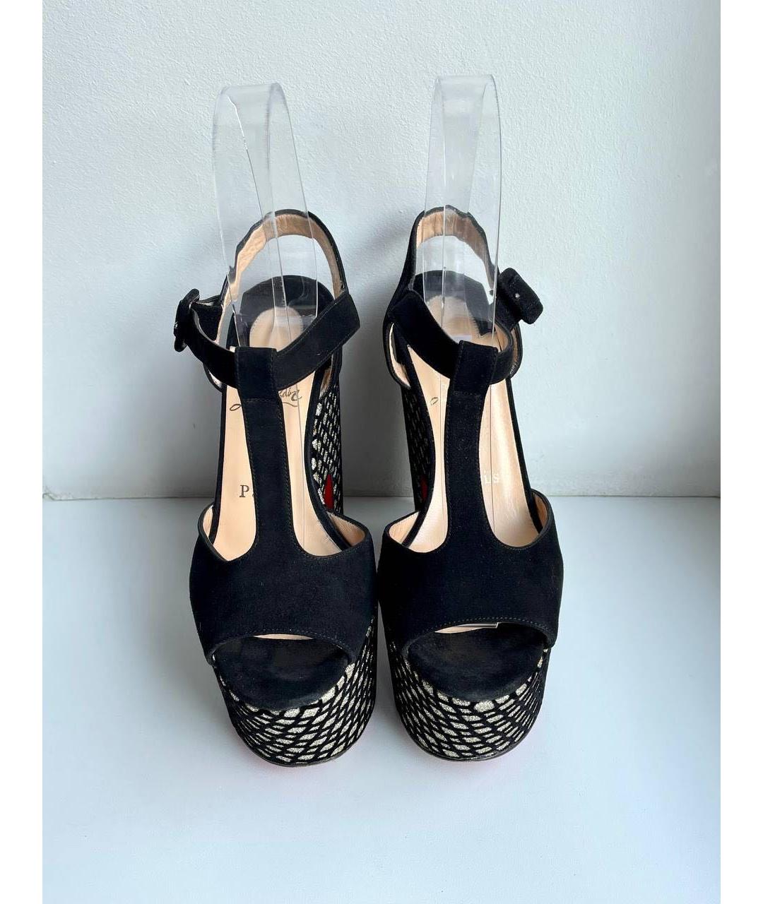 CHRISTIAN LOUBOUTIN Черные замшевые босоножки, фото 3