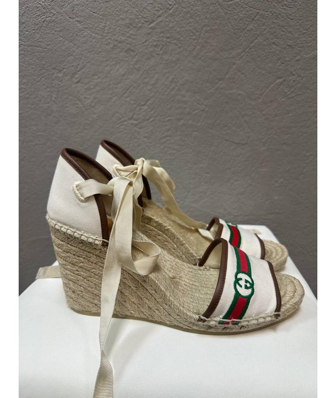 GUCCI Бежевые текстильные босоножки, фото 6