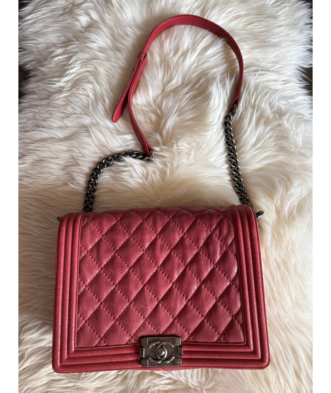 CHANEL Коралловая кожаная сумка через плечо, фото 6