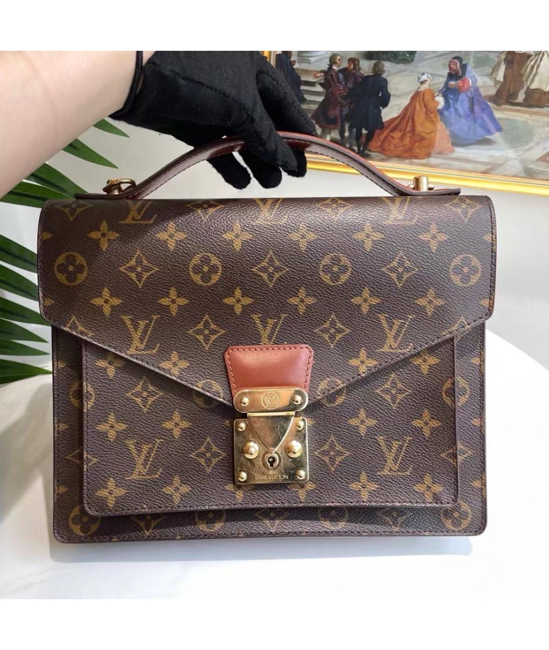 LOUIS VUITTON Коричневая кожаная сумка с короткими ручками, фото 4