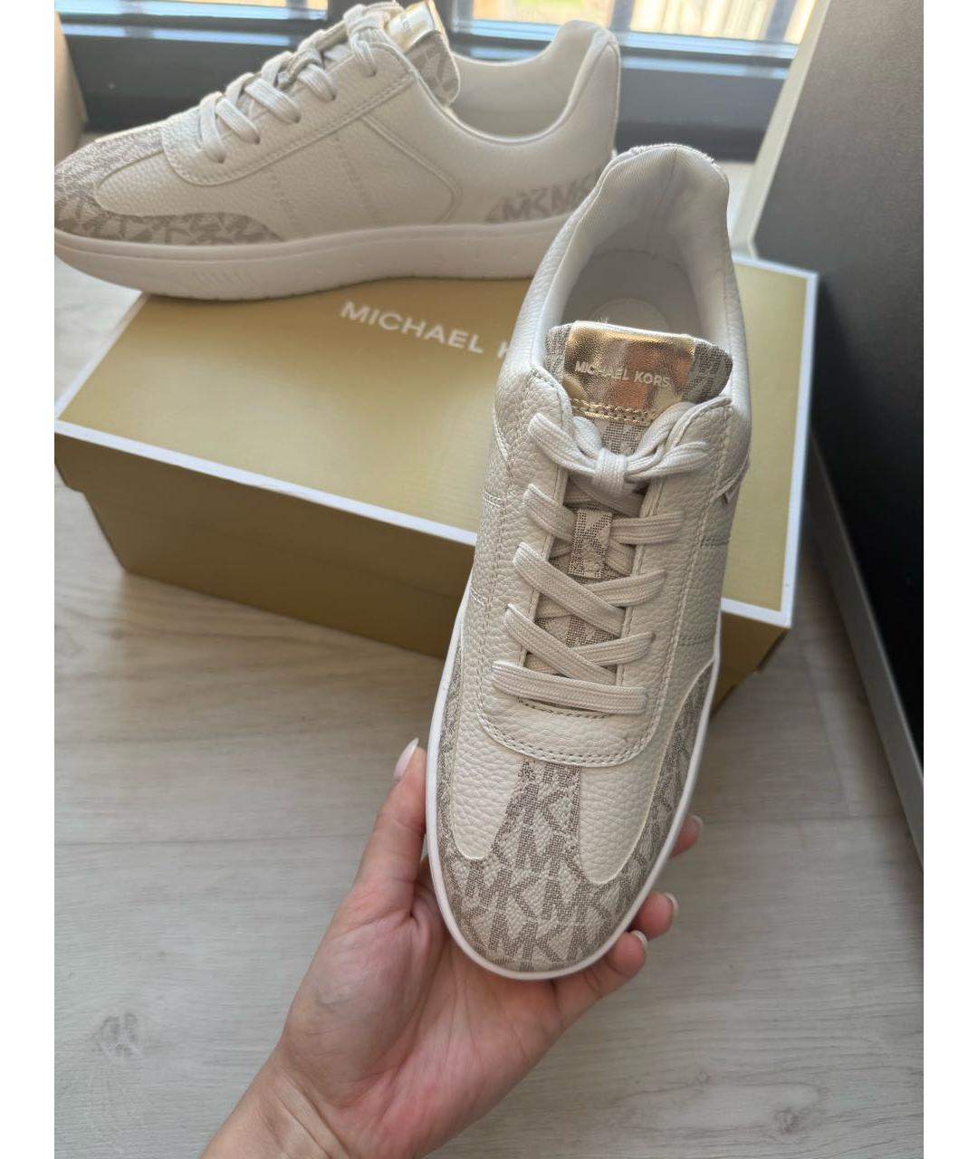 MICHAEL KORS Бежевые кеды из искусственной кожи, фото 2