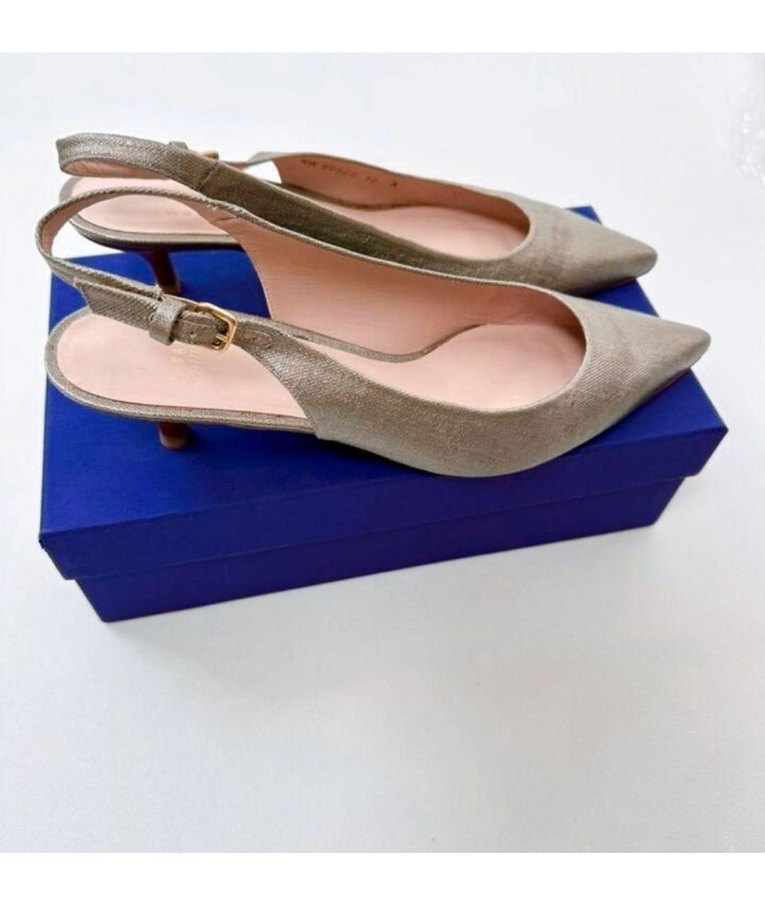 STUART WEITZMAN Золотые кожаные лодочки на низком каблуке, фото 3