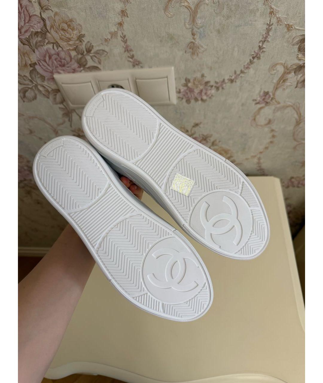 CHANEL Белые кожаные кеды, фото 4