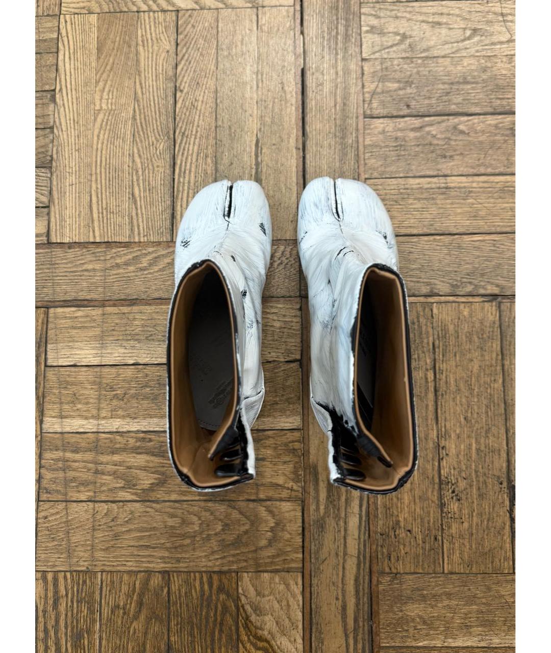 MAISON MARGIELA Белые ботильоны из лакированной кожи, фото 3
