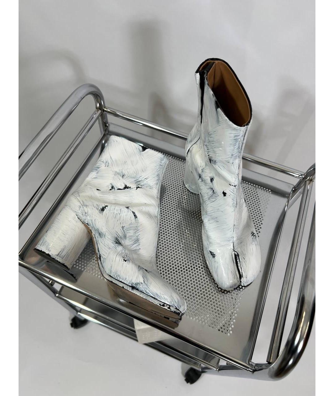 MAISON MARGIELA Белые ботильоны из лакированной кожи, фото 6