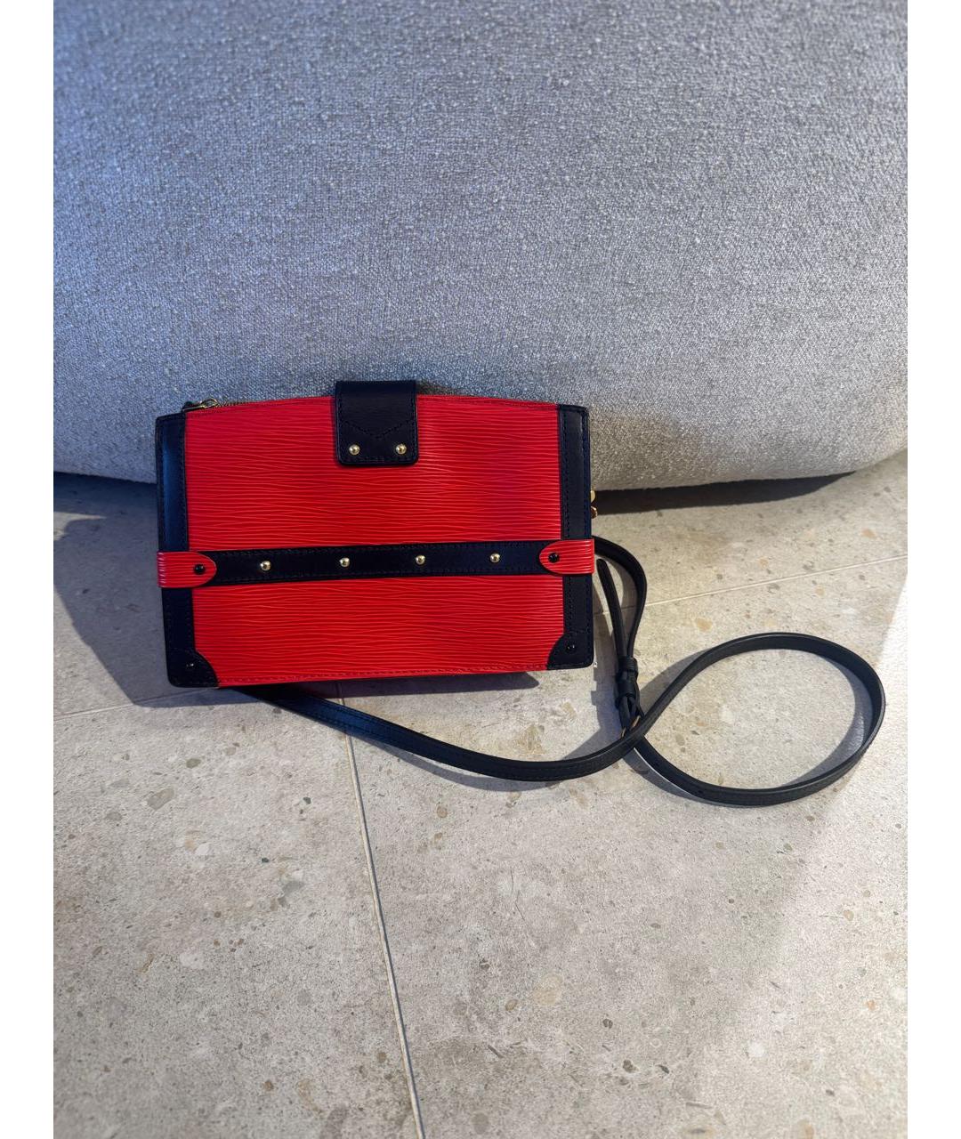 LOUIS VUITTON Красная кожаная сумка через плечо, фото 3