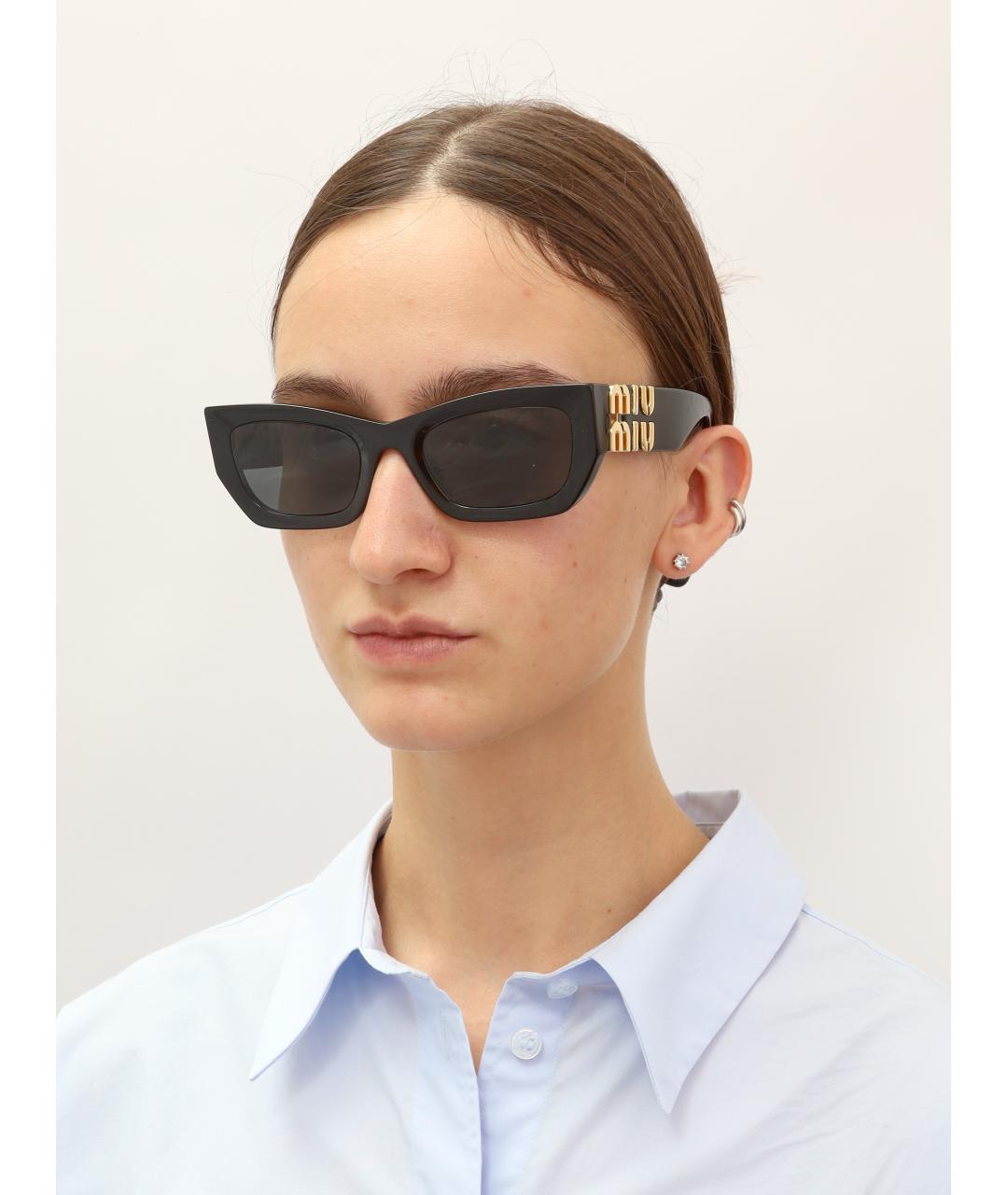 MIU MIU Черные пластиковые солнцезащитные очки, фото 5