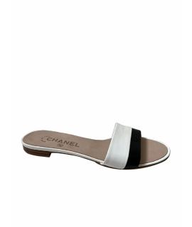 CHANEL Шлепанцы