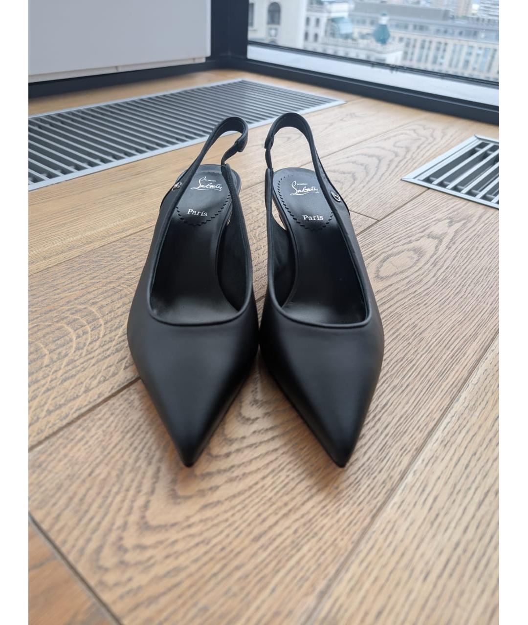 CHRISTIAN LOUBOUTIN Черные кожаные лодочки на низком каблуке, фото 6